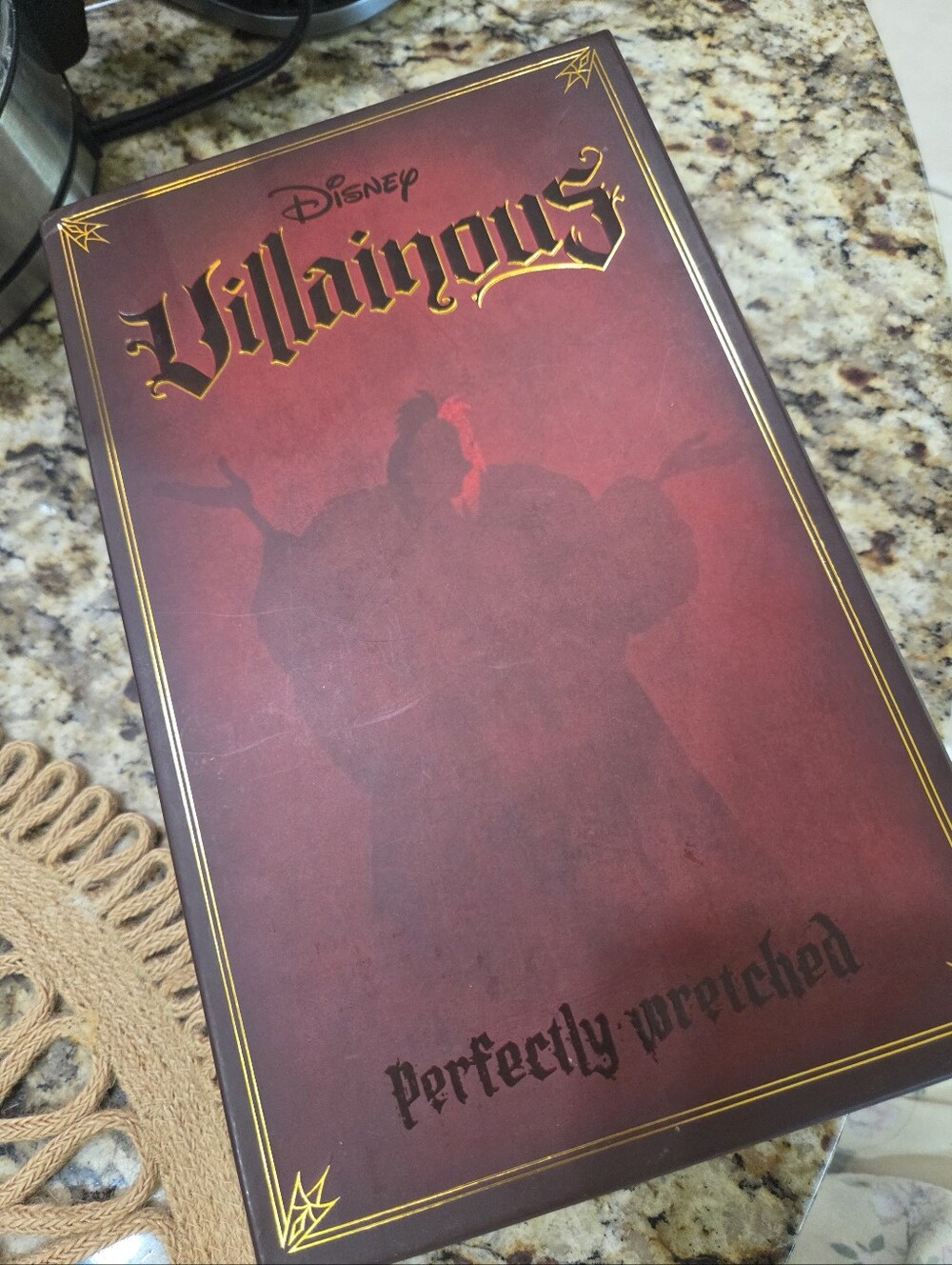 Disney Villainous Board Game Box (Perfectly Wretched)